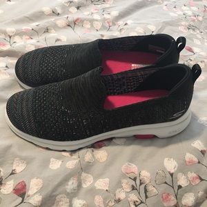 Skechers Ultra Go Women’s slip on